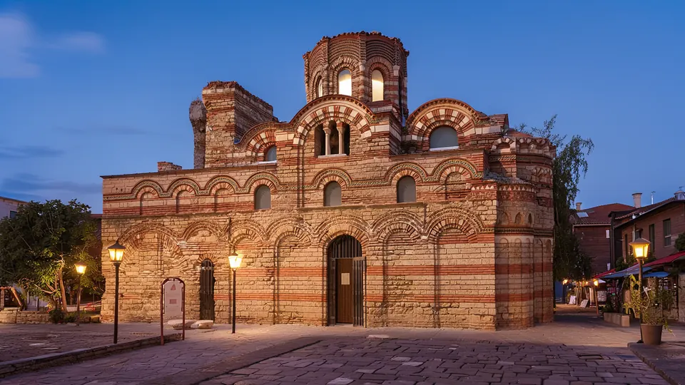Evening Nesebar — What to Do After Dark in the Old Town and Surroundings — illustration