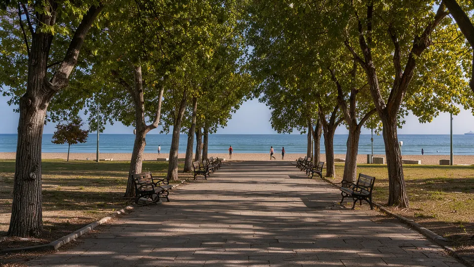 Nesebar vs Varna: Small UNESCO Town or Coastal City Beach? — illustration